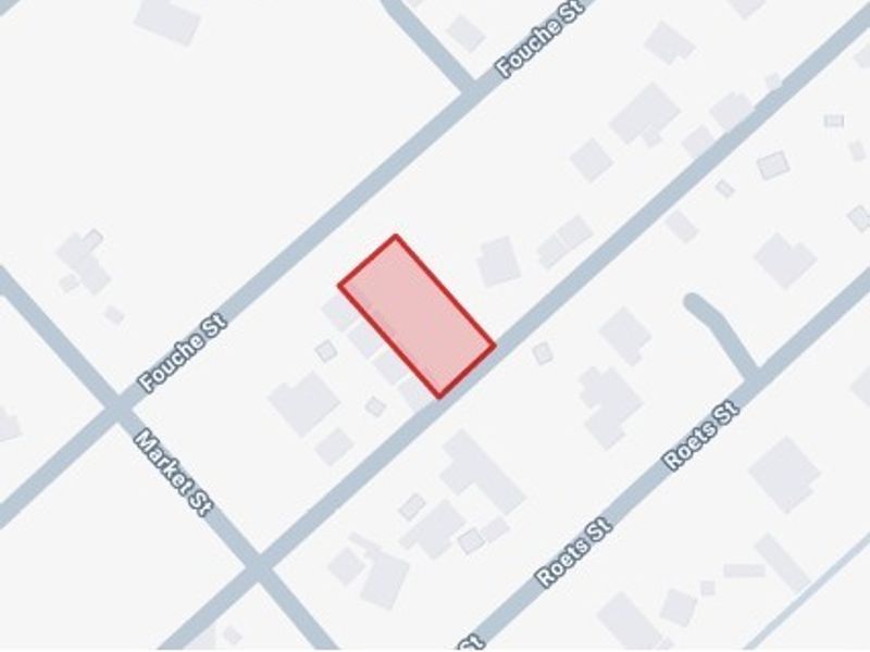 A map view highlighting the location of the vacant residential land plot situated between Fouche Street and Roets Street.