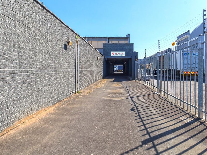 Commercial Property For Sale MINUTES away from the DURBAN PORT,  Durban, KwaZulu Natal - Photo 10