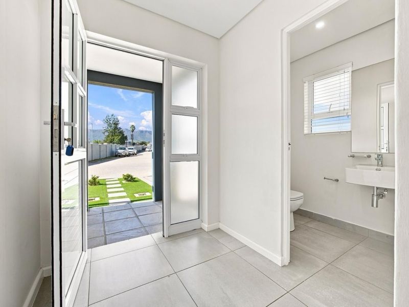 Move-In Ready / Packed with All the Bells and Whistles | 3-Bedroom Paarl Estate House - Photo 2