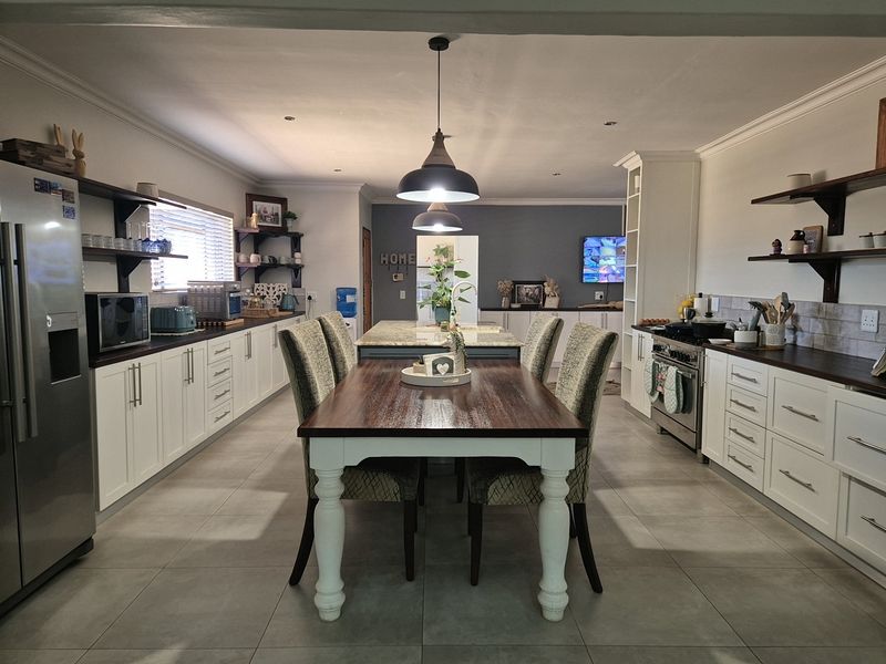 House For Sale in Van Der Hoff Park, Potchefstroom, North West - Photo 3