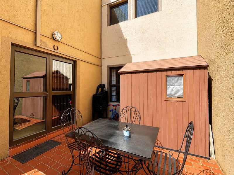 3 Bedroom Townhouse Made for Family Living - Photo 3