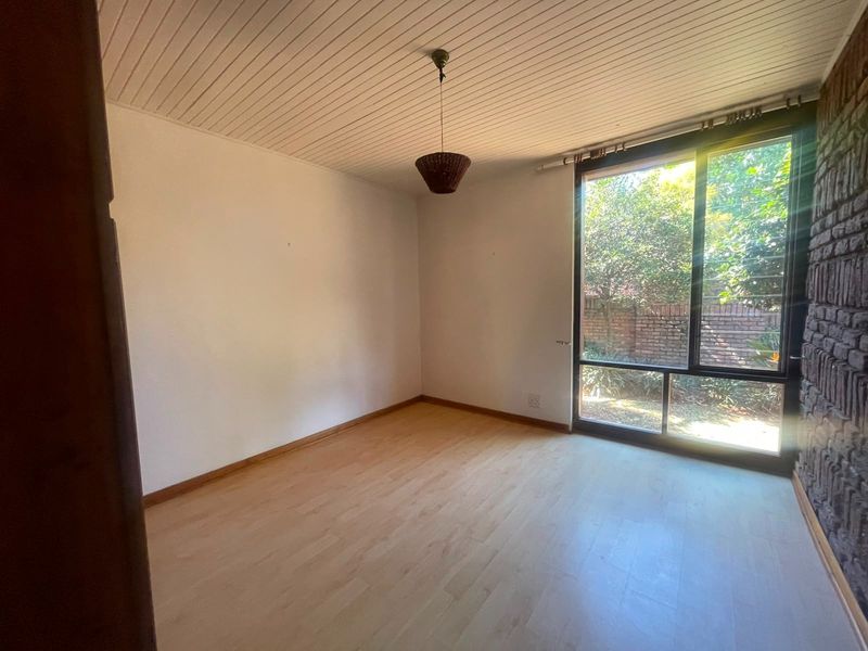 House For Sale in Colts Hill White River Mpumalanga - Photo 9
