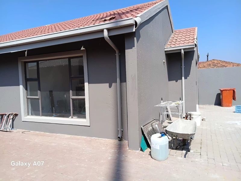 House sale in Pimville - Photo 10