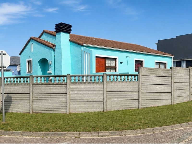 3 Bedroom Home For Sale in Hillcrest Heights, Blue Downs - Photo 3