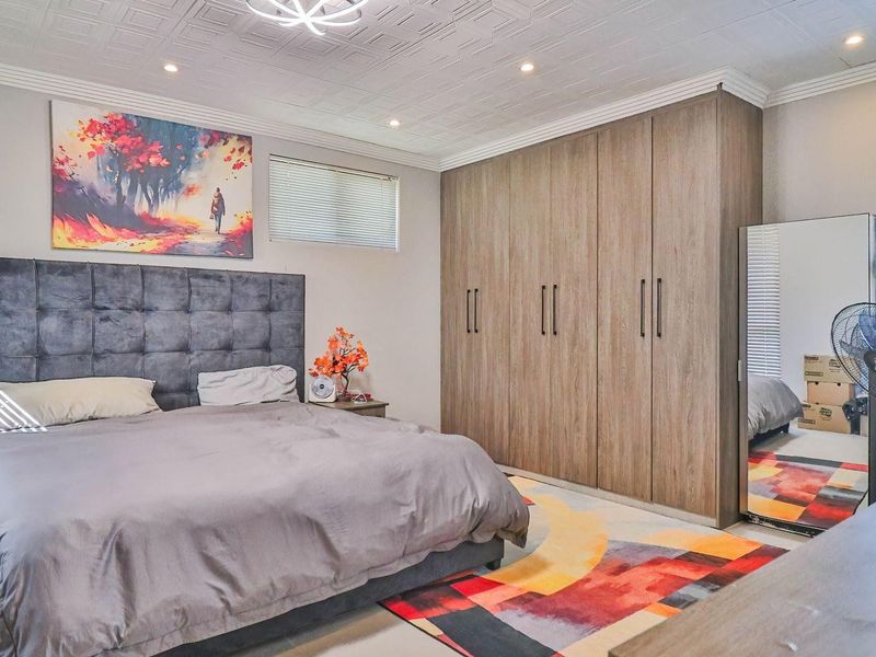 Townhouse For Sale in Morningside, Durban, KwaZulu Natal - Photo 9