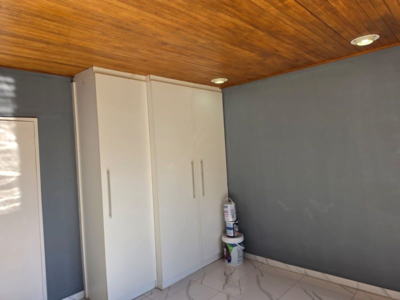 House To Rent in Bramley Manor, Johannesburg - Photo 5