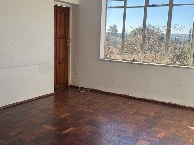 Apartment For Sale in Parkhill Gardens, Germiston - Photo 4