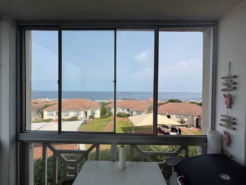 Apartment For Sale in Hermanus Beach Club, Hermanus - Photo 9