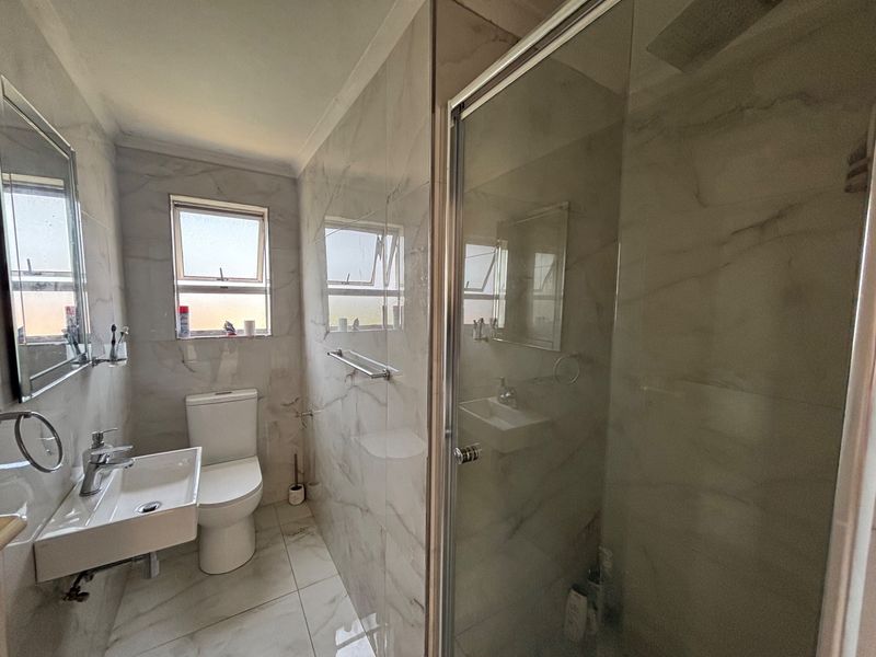 Apartment For Sale in Hermanus Beach Club, Hermanus - Photo 3