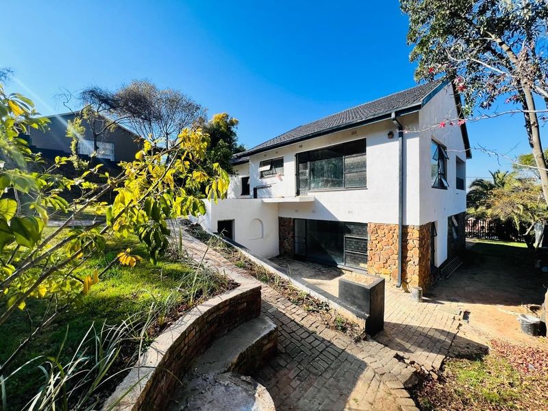 House For Sale in Kibler Park, Johannesburg - Photo 2