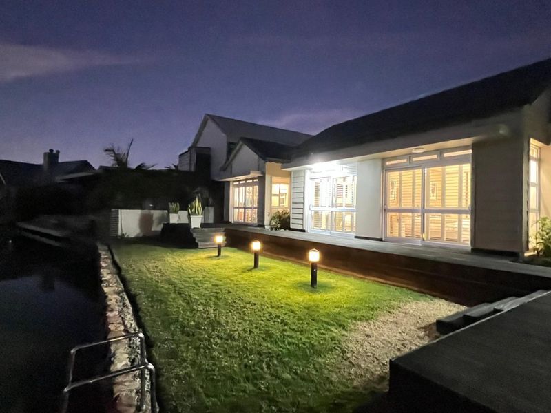 House For Sale in Marina Martinique, Jeffreys Bay - Photo 7