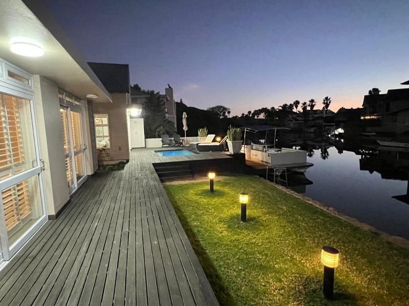 House For Sale in Marina Martinique, Jeffreys Bay - Photo 6