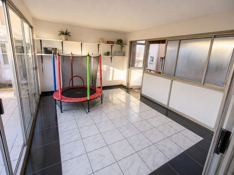 Apartment For Sale in Corlett Gardens, Johannesburg - Photo 5