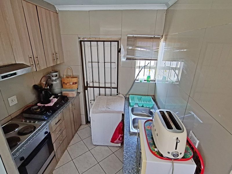 3 Bedroom house with spacious plot - Photo 2