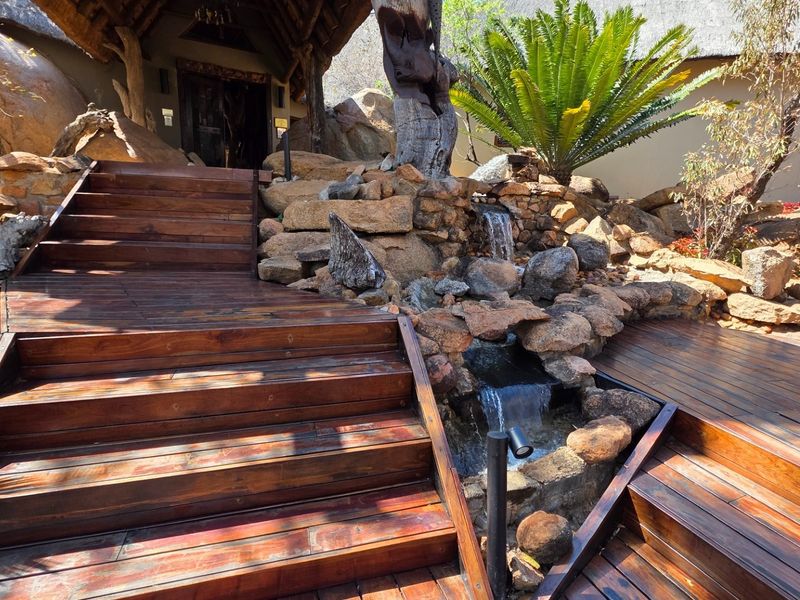 Big 5 - Exclusive 5-Star Safari Lodge for Sale Mokaikai Private Nature Reserve, Waterberg - Photo 10