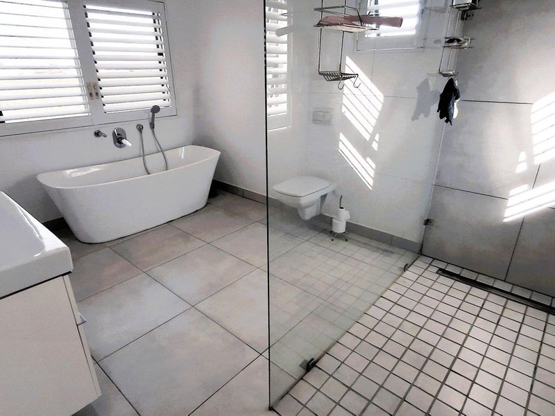 House For Sale in Stilbaai Wes, Stilbaai - Photo 3