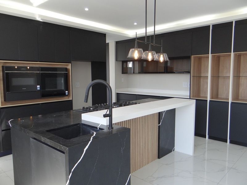 4 Bedroom House For Sale in Fountainbrook Estate, Midstream Estate, Centurion - Photo 8