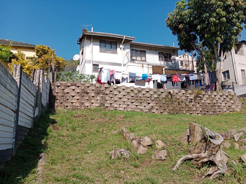 Investment House For Sale - Photo 2