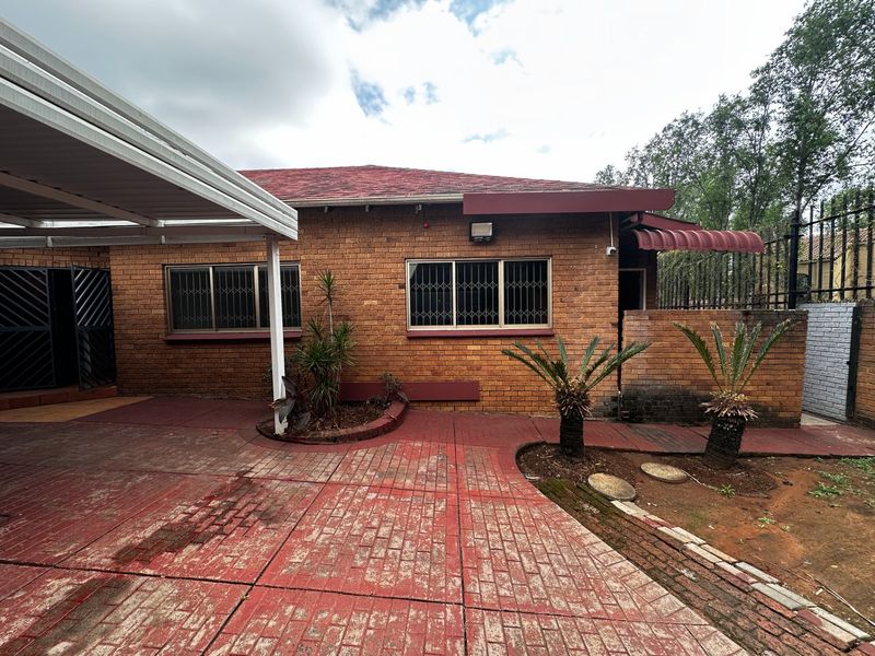 House For Sale in Baileys Muckleneuk, Pretoria - Photo 4