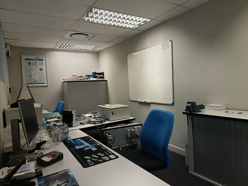 337 m2 Office To Let - Island Office Park, Riverhorse Valley - Photo 4