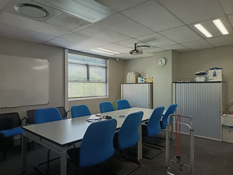 337 m2 Office To Let - Island Office Park, Riverhorse Valley - Photo 7
