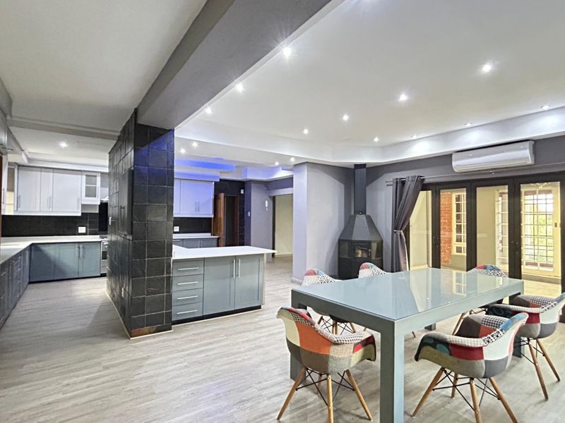 STUNNING MASTERPIECE - MAJESTIC DOUBLE-STOREY FAMILY ESTATE FOR SALE IN THE HEART OF VANDERBIJLPARK - Photo 3
