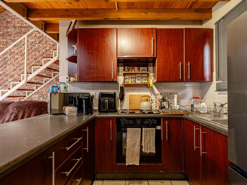 Central, Secure And Low Maintenance Living at Studio 9 - Photo 5