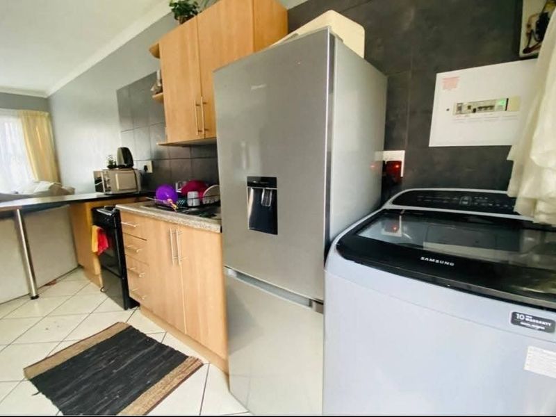 Apartment  For Sale in Vanderbijlpark CW 4, Vanderbijlpark CW, Vanderbijlpark - Photo 7