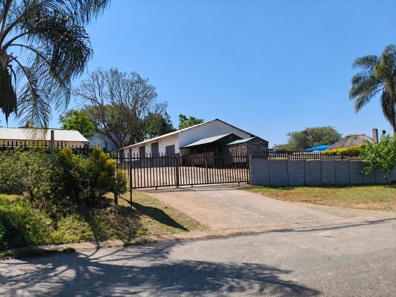Commercial Property For Sale in White River Ext 9, White River - Photo 2