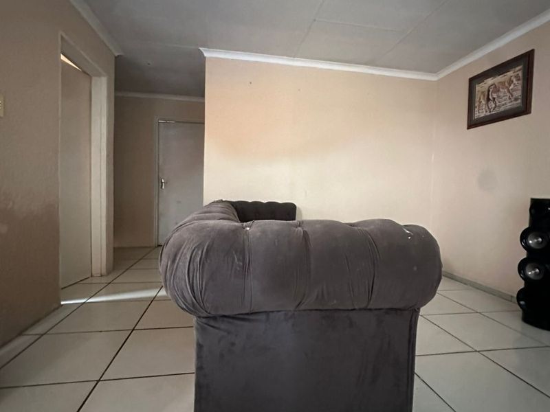 A Great Buy in Evaton West! - Photo 3