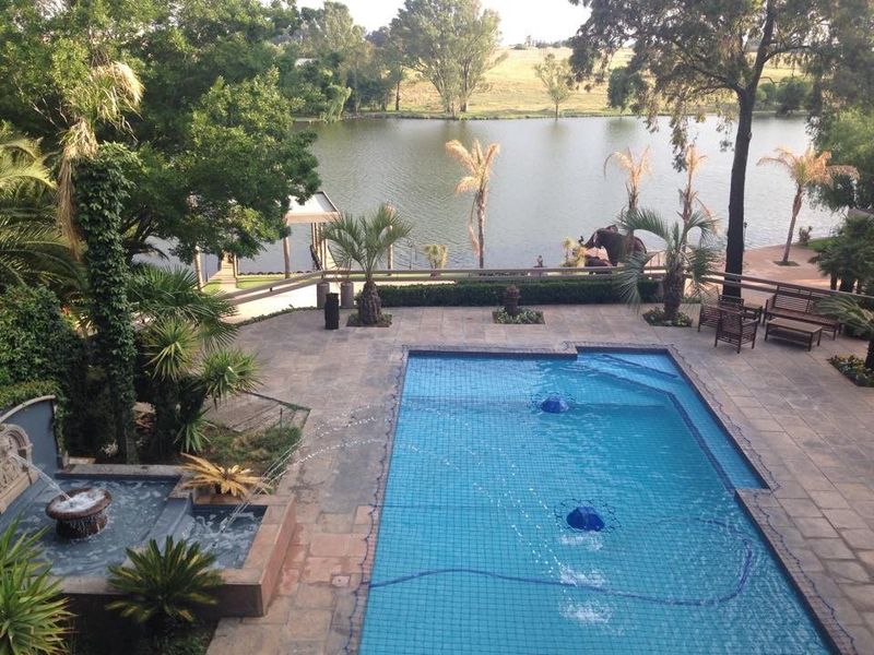House For Sale in Mantevrede Vanderbijlpark Gauteng - Photo 2