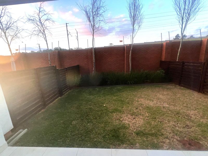 One Bedroom Garden unit in Founders Hill Crescent - Photo 7