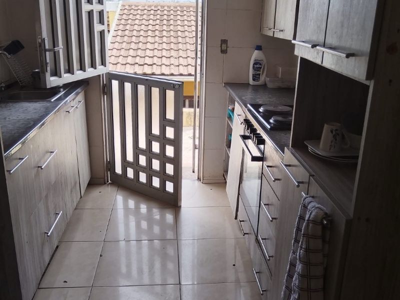 House For Sale in Orient Hills, Isipingo, KwaZulu Natal - Photo 4