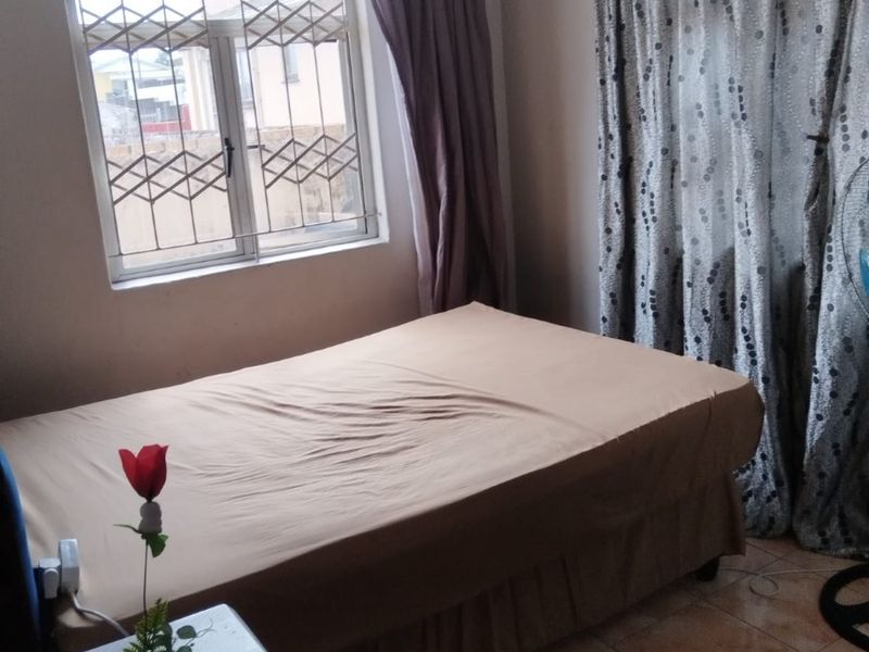 House For Sale in Orient Hills, Isipingo, KwaZulu Natal - Photo 7