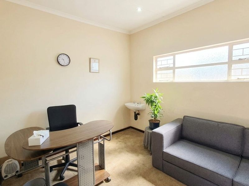 House For Sale in Les Marais, Pretoria - Photo 9