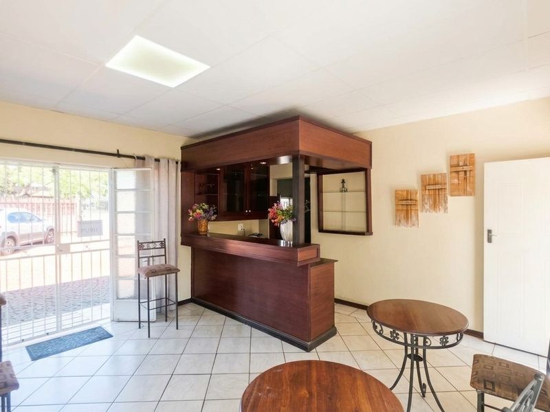 House For Sale in Les Marais, Pretoria - Photo 3