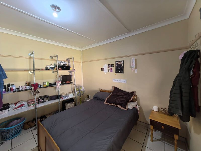 Family Home or Investment opportunity Albertynshof Kimberley - Photo 9