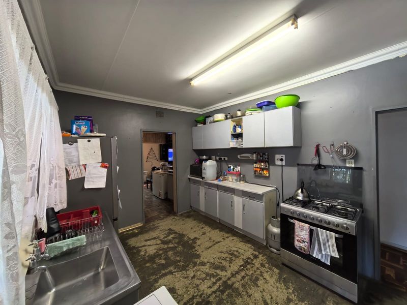 Family Home or Investment opportunity Albertynshof Kimberley - Photo 4