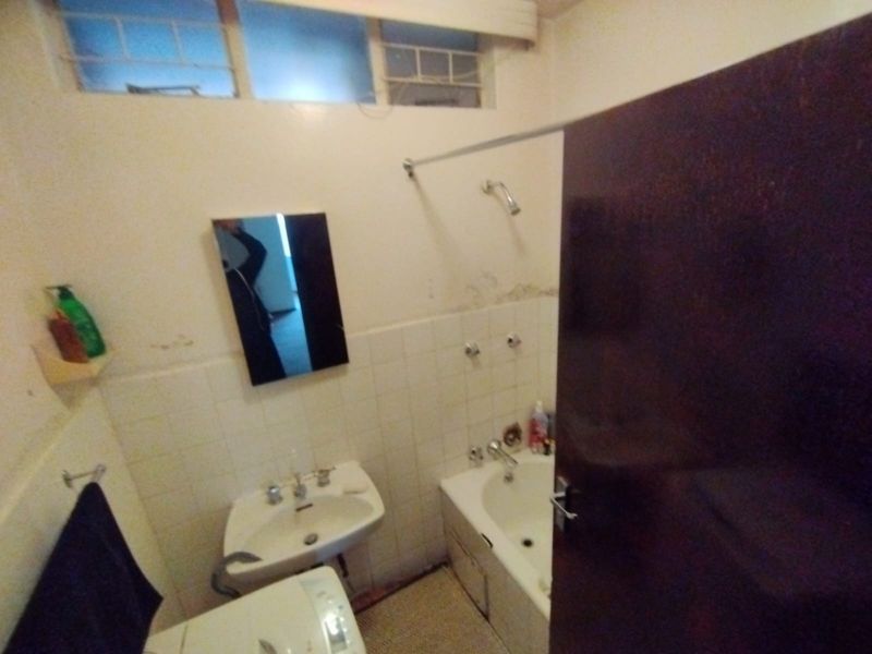 Studio Apartment For Sale in Laudium, Centurion - Photo 9