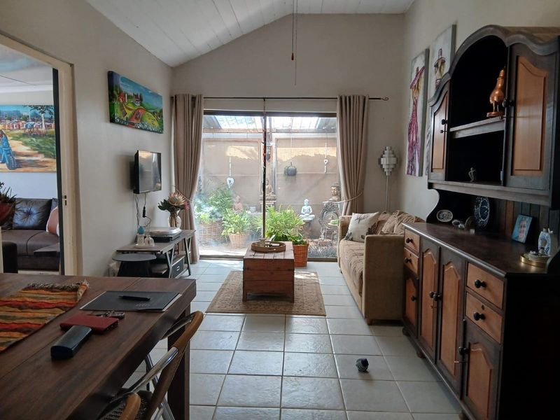 Small Holding with 3 Properties For Sale in Moorreesburg - Photo 6