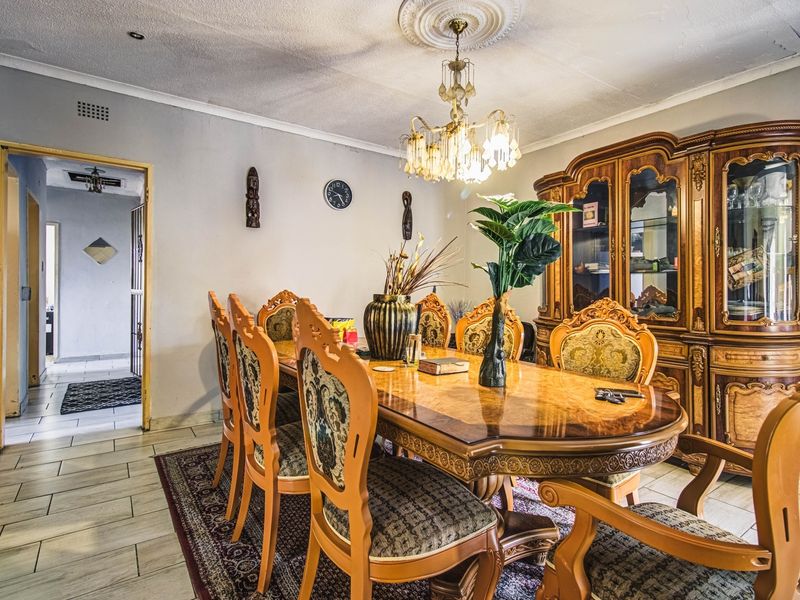 House For Sale in Kempton Park West, Gauteng - Photo 7