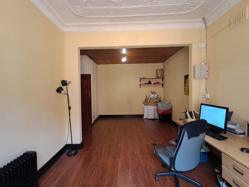 House For Sale in Kensington, Johannesburg - Photo 8