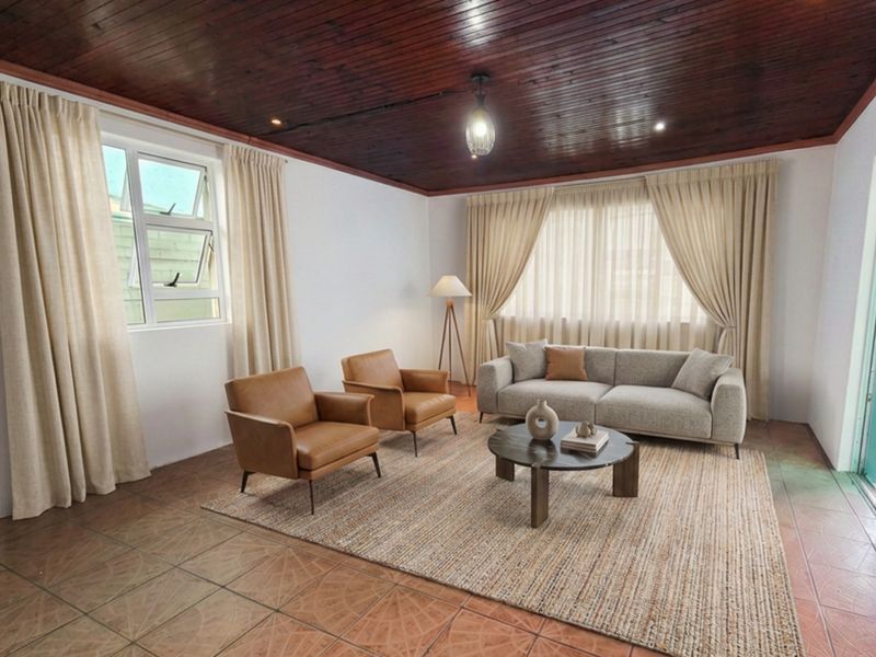 House For Sale in Delft South, Delft - Photo 2