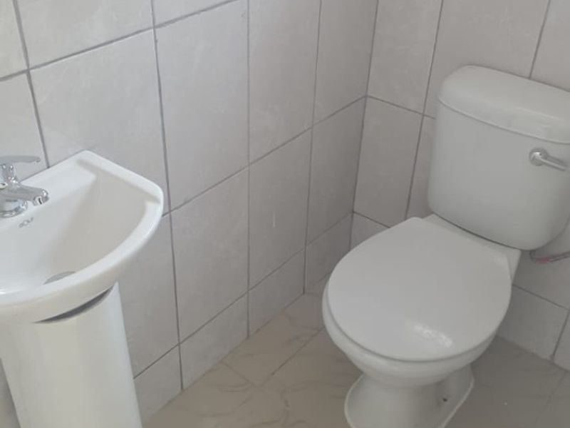 Cottage To Rent in Rouxville, Johannesburg - Photo 3