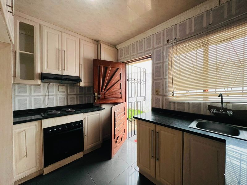 House For Sale in Sebokeng Zone 10, Sebokeng - Photo 3