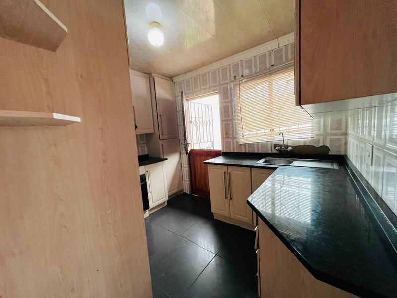 House For Sale in Sebokeng Zone 10, Sebokeng - Photo 5