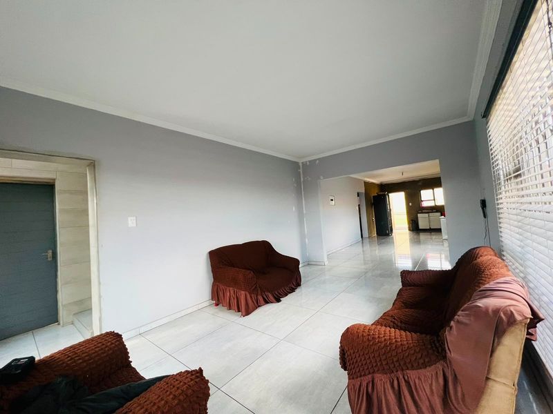 House For Sale in Sebokeng Zone 12, Sebokeng - Photo 4