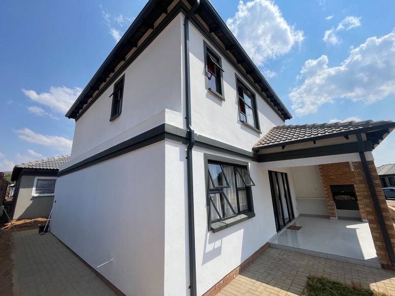 New development Houses Available in Heatherview. - Photo 2