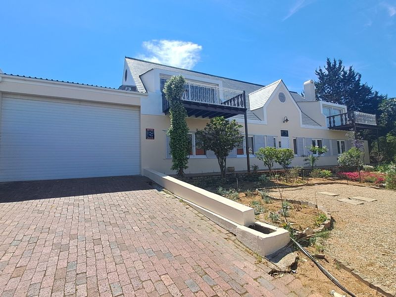 4 Bedroom House For Sale In Panorama, Malmesbury - Photo 2