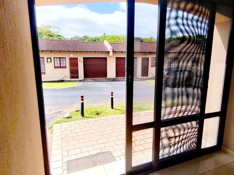 TOTALLY RENOVATED - MOVE INTO LUXUARY - Photo 7
